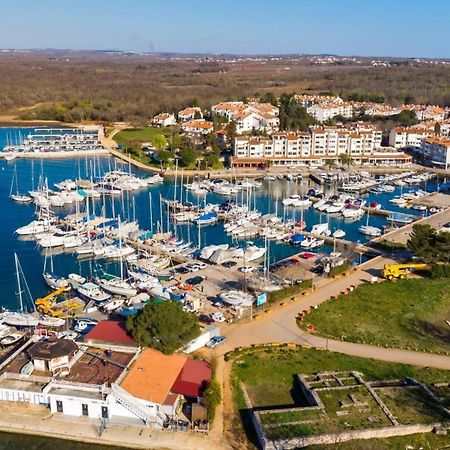 Rona Holiday Home Ana Poreč Zewnętrze zdjęcie