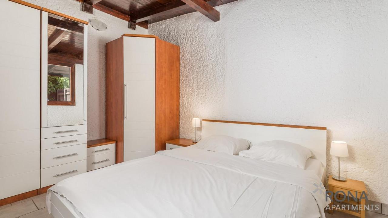 Rona Holiday Home Ana Poreč Zewnętrze zdjęcie