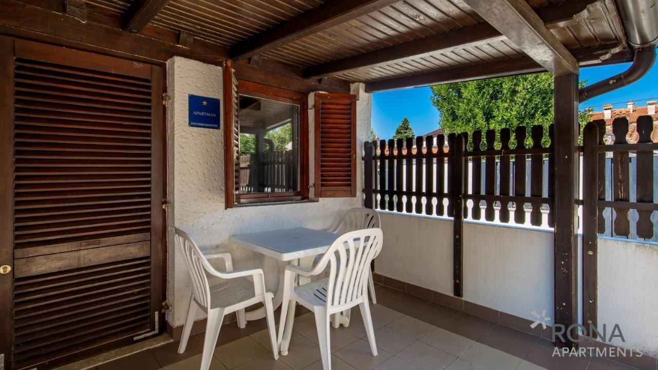Rona Holiday Home Ana Poreč Zewnętrze zdjęcie