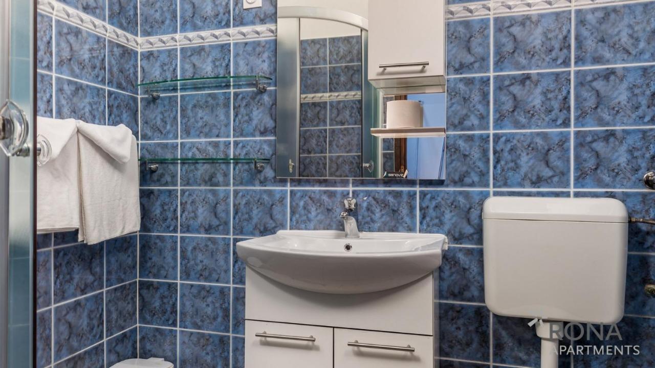 Rona Holiday Home Ana Poreč Zewnętrze zdjęcie