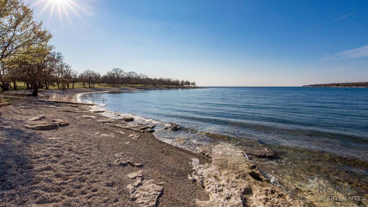 Rona Holiday Home Ana Poreč Zewnętrze zdjęcie